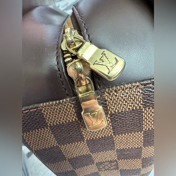 Louis Vuitton Damier Ebene Sarria Horizontal Handbag - Picture 5 of 17